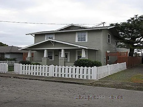 14097 Grove St photo 1