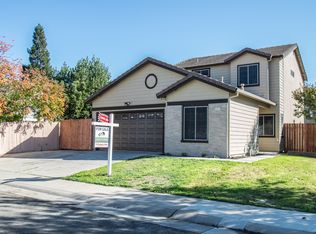 8829 Gemwood Way, Elk Grove, CA 95758