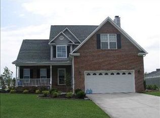 101 New Castle Dr, Jacksonville, NC 28540