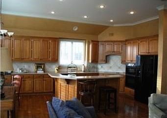 4th image of 6105 W 147th St