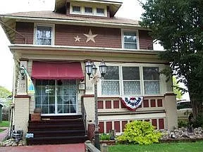 568 Coburn St photo 1