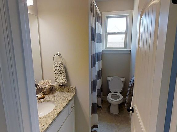 Previously built home based on this plan. Photos not of current home. Upgrades may be pictured.