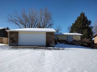1008 Dundee, Casper, WY 82609