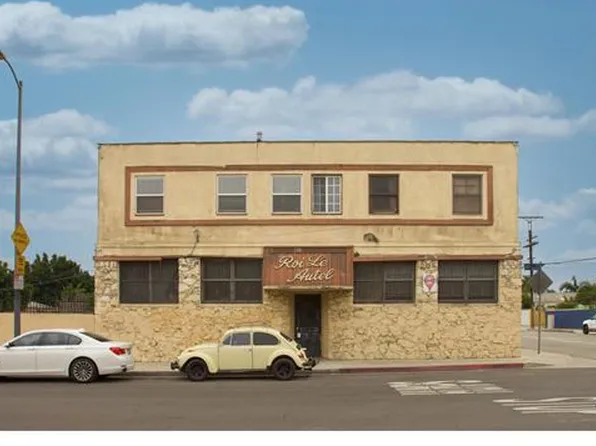 256 W 117th St APT 1, Los Angeles, CA 90061