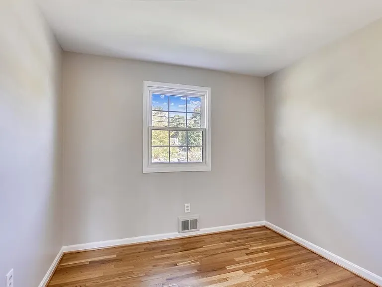 4208 Bel Pre Rd — Photo 10