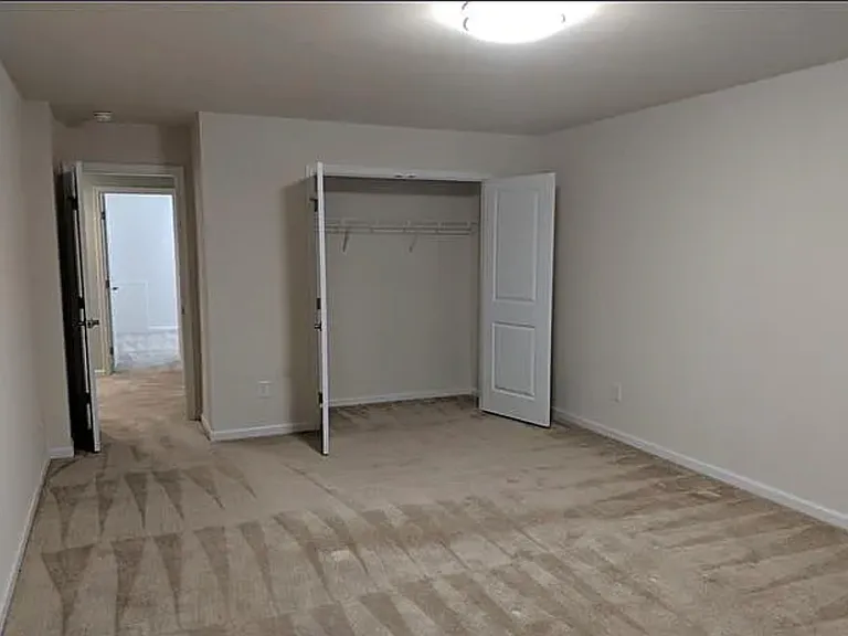 6828 Carradale Way — Photo 6