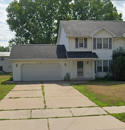 1560 Cardinal Ln Photo 1