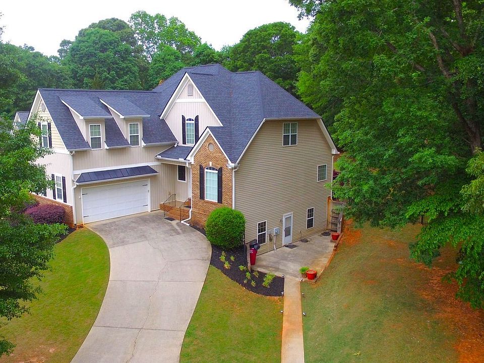 1st image of 194 Palmer Ct