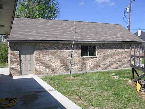 4th image of 109 Sunset Dr