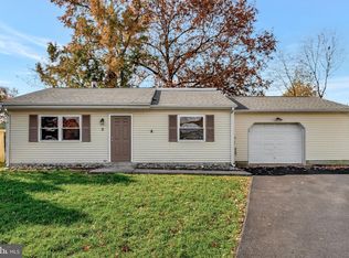 5 Sustain Ct, Newark, DE 19713