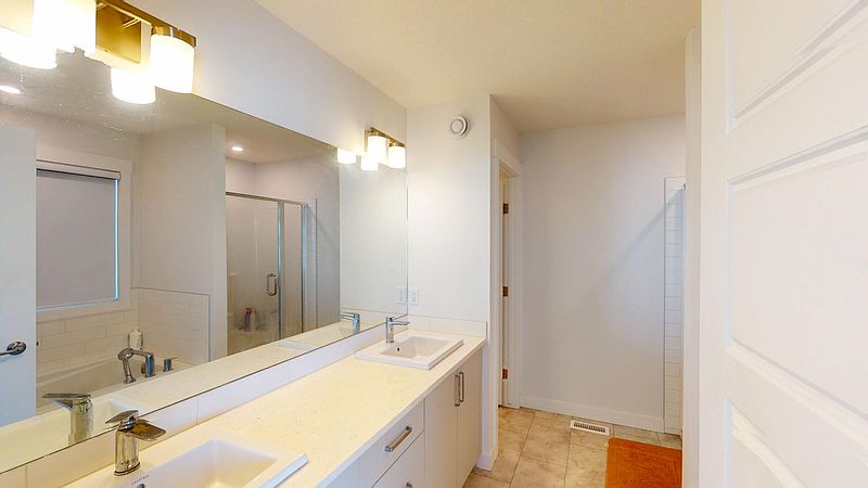 Calgary House for rent - 4 Bedrooms — photo 15