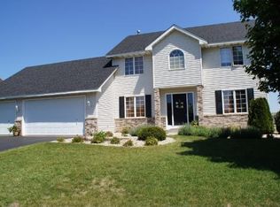 7486 Whitehall Rd, Shakopee, MN 55379