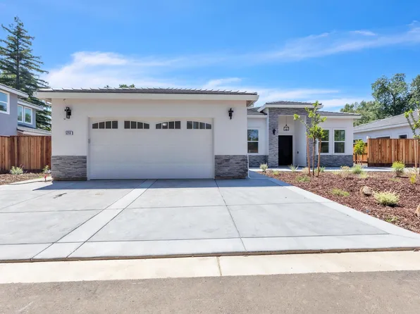 5210 Shirehills Ln, Carmichael, CA 95608
