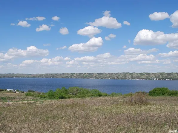 601 Berry Hills ROAD, Katepwa Beach, SK S0G 1S0