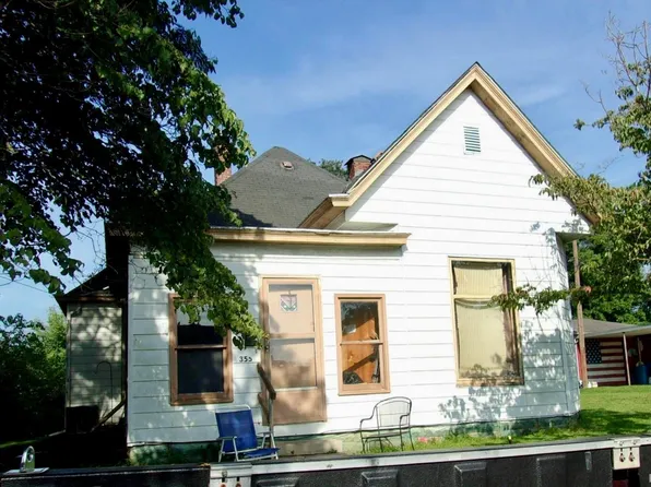355 S 3rd St, Orleans, IN 47452