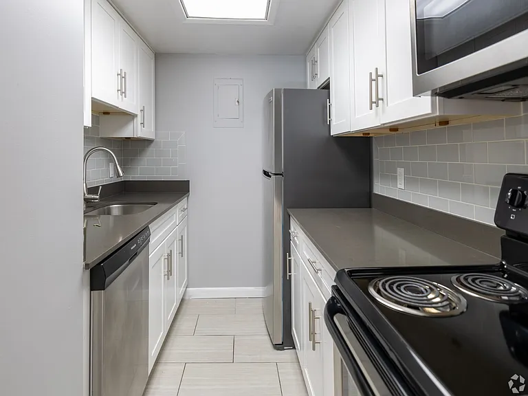 Audubon Living LLC — Photo 18