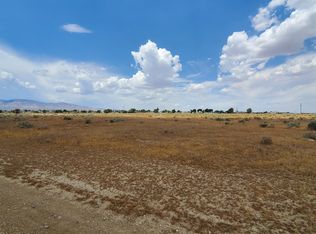 1800 Victor Ave, Mojave, CA 93501