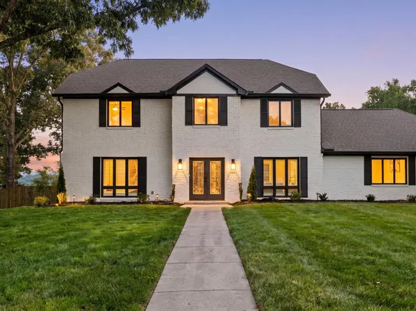10719 Farragut Hills Blvd, Knoxville, TN 37934