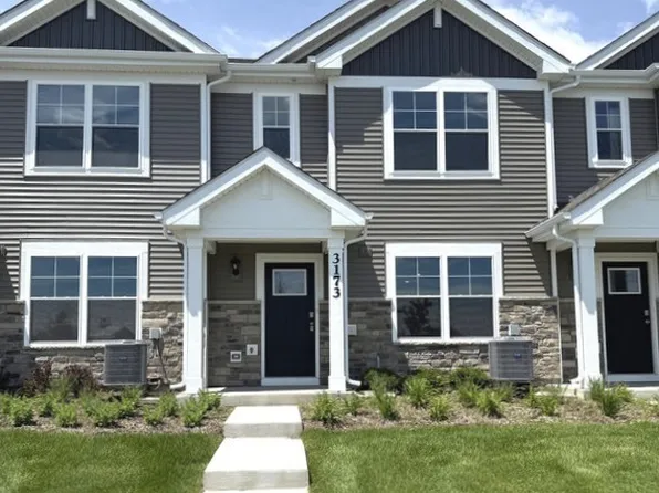 3173 Grande Trl, Yorkville, IL 60560