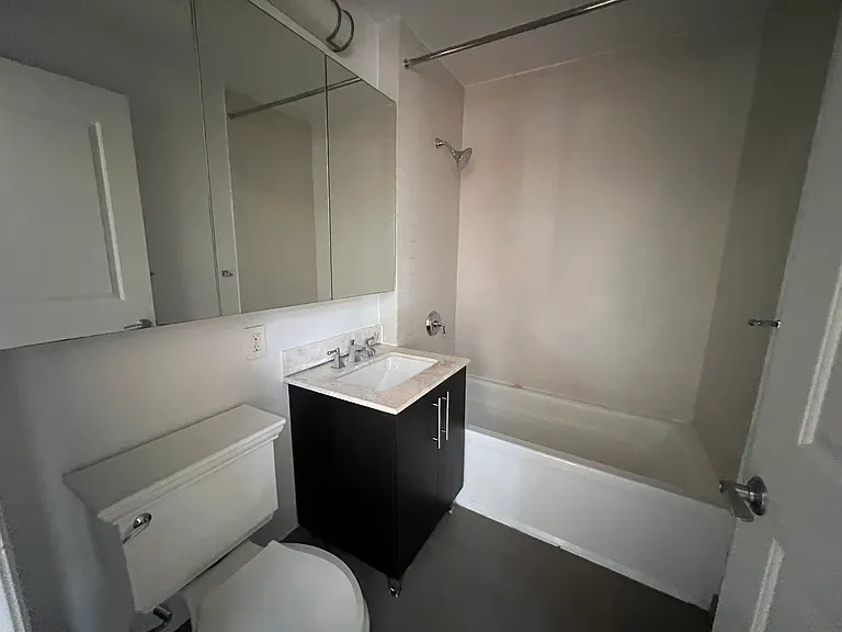 83-30 Kew Gardens Rd #PHE — Photo 15