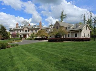 1 Pine Hollow Ln, Far Hills, NJ 07931