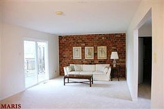 2nd image of 4 Conway Cove Dr