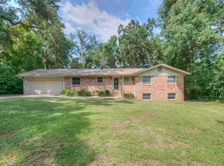914 Ivanhoe Rd, Tallahassee, FL 32312