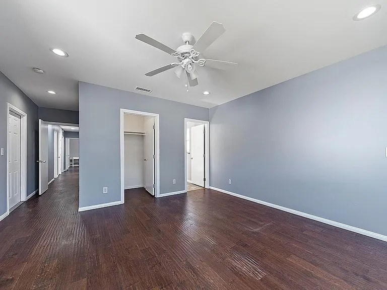 15517 Thornlake Ave — Photo 12