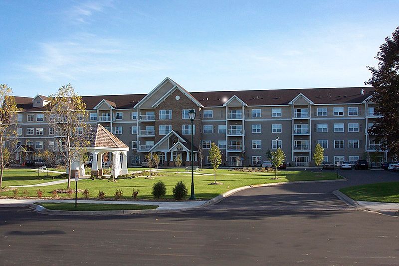 1st image of 1480 Applewood Ct W Unit 101