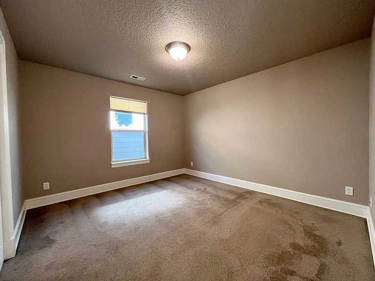 13597 SW King Lear Way — Photo 14