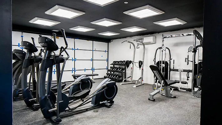 Rented by Nooklyn NYC LLC | media 42