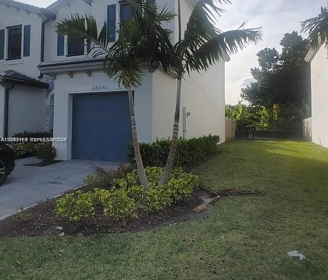 28660 SW 134th Ct — Photo 1