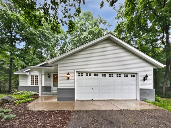 7040 Winfield Rd, Rockford, MN 55373