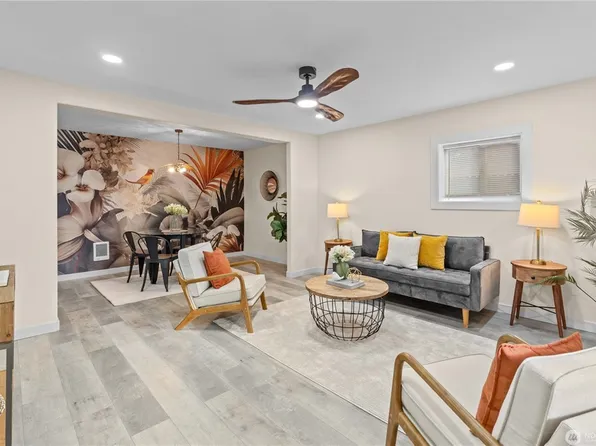 1729 S 43rd St, Tacoma, WA 98418