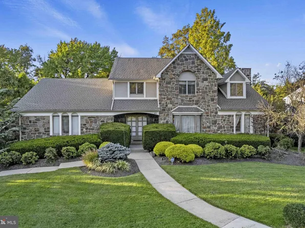 415 Vernon Rd, Jenkintown, PA 19046