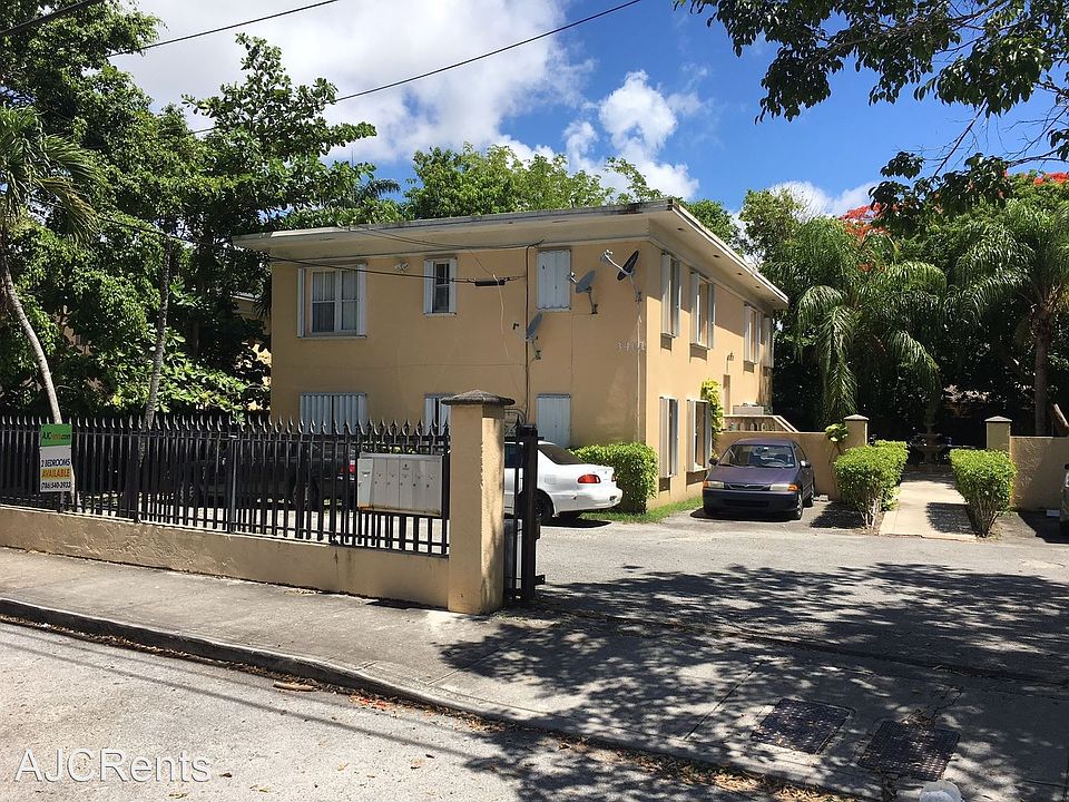 1st image of 3401 Franklin Ave