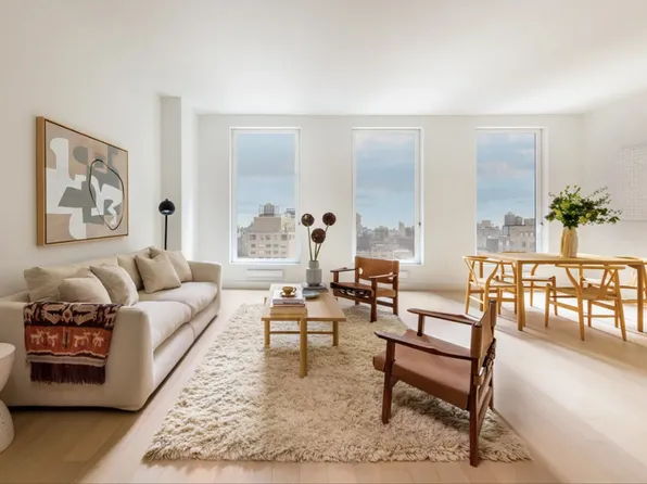 225 West 28th Street image 1 of 22