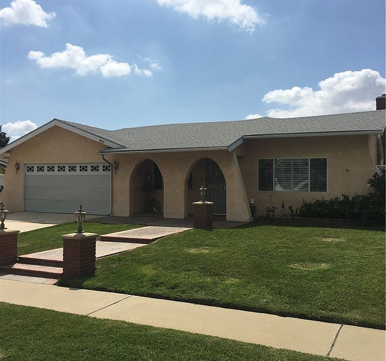 1st image of 9955 Lomita Dr