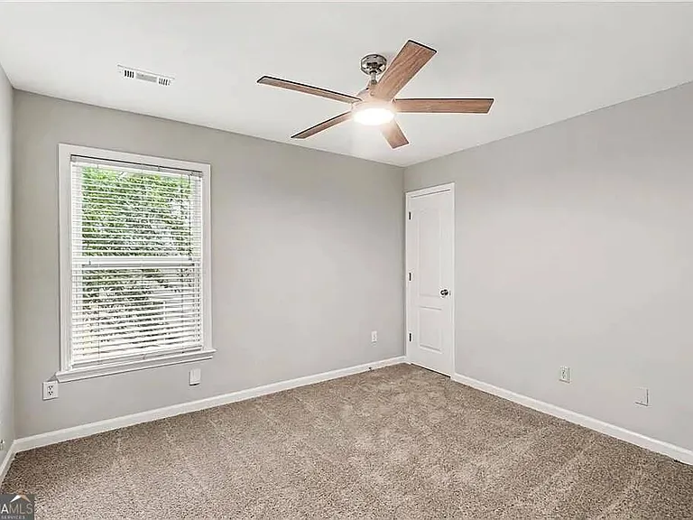 5174 Arran Ln — Photo 11