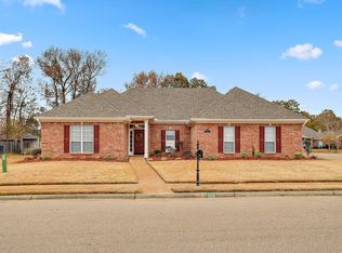 109 Garden Dr, Brandon, MS 39042