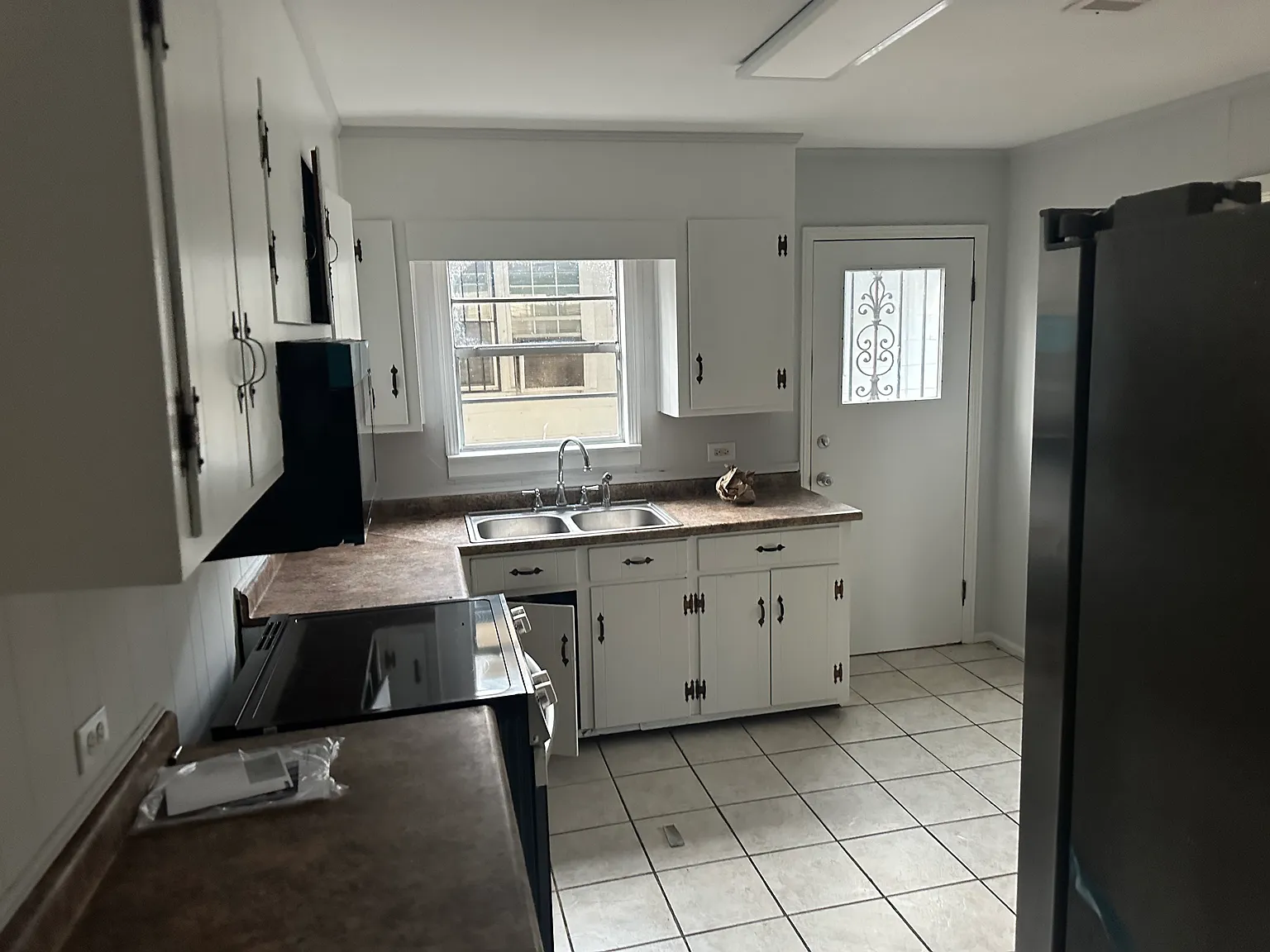 3019 Short 19th St — Photo 3