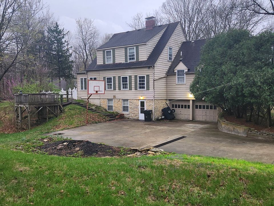 2nd image of 714 Dresser Dr