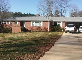 3609 Sherwood Dr, Spartanburg, SC 29302
