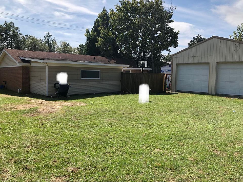 2nd image of 2113 Glenn Rd