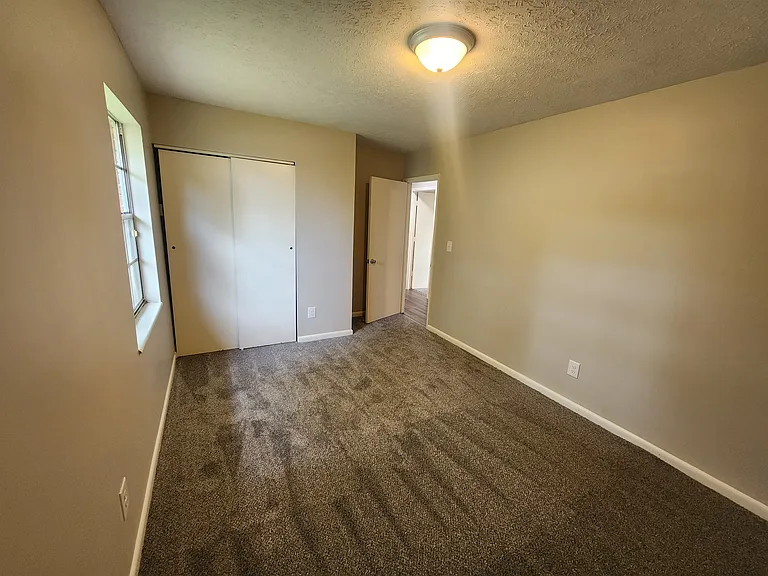 10210 Nola Dr — Photo 14