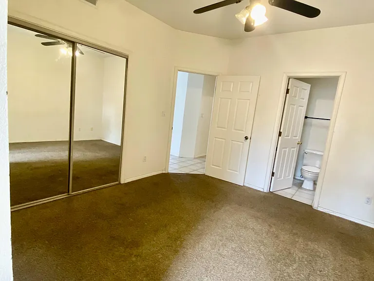 2215 King James Pl — Photo 15