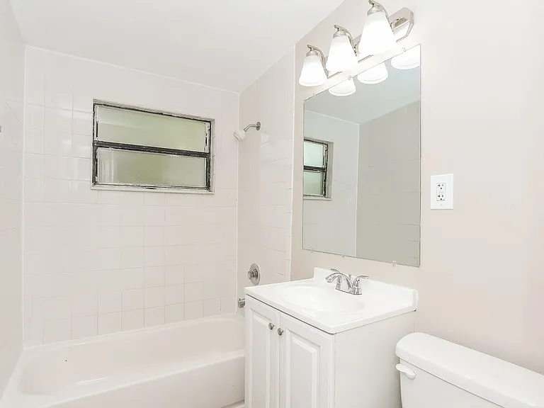 1009 Beckner Ave — Photo 10