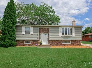 4002 Gregory Dr, Zion, IL 60099