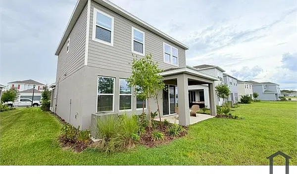 5794 Portico Pl