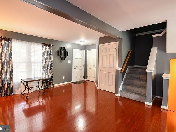 5th image of 11207 Gander Ct